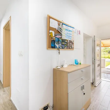 Feriehus 2 Bedroom Cozy In