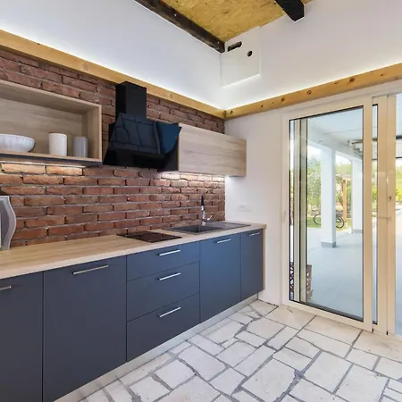 Awesome In With Kitchen