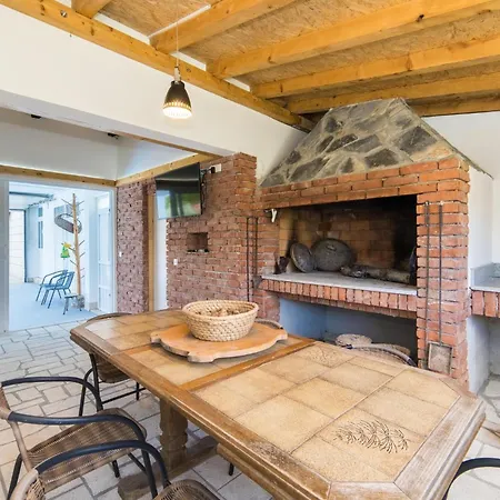 Awesome In With Kitchen